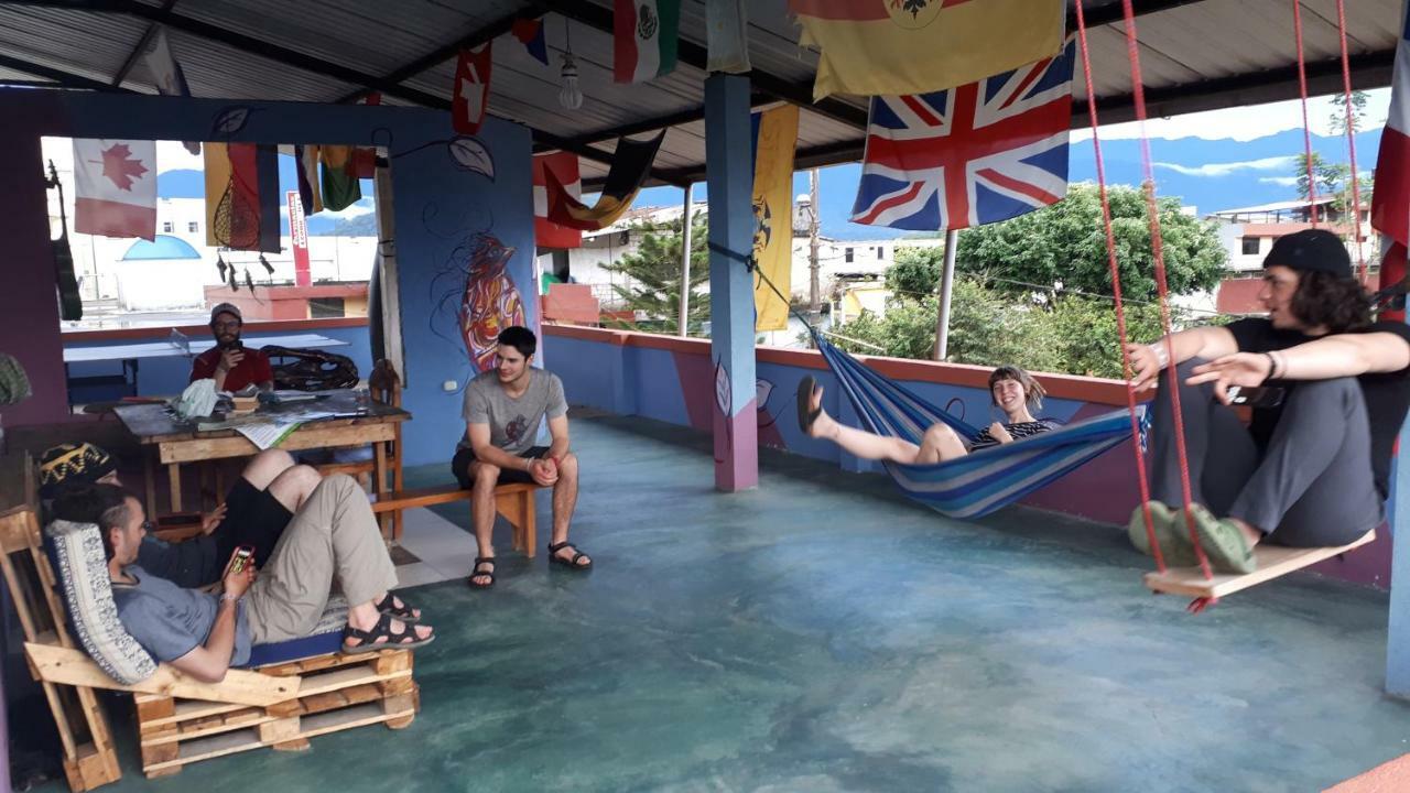 Zumag Sisa Otel Tena Dış mekan fotoğraf